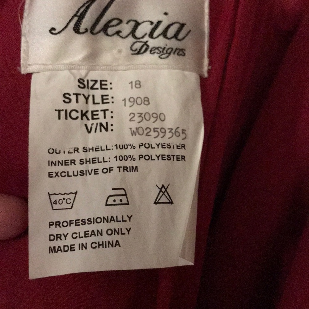 Red evening gown/prom dress/bridesmaid